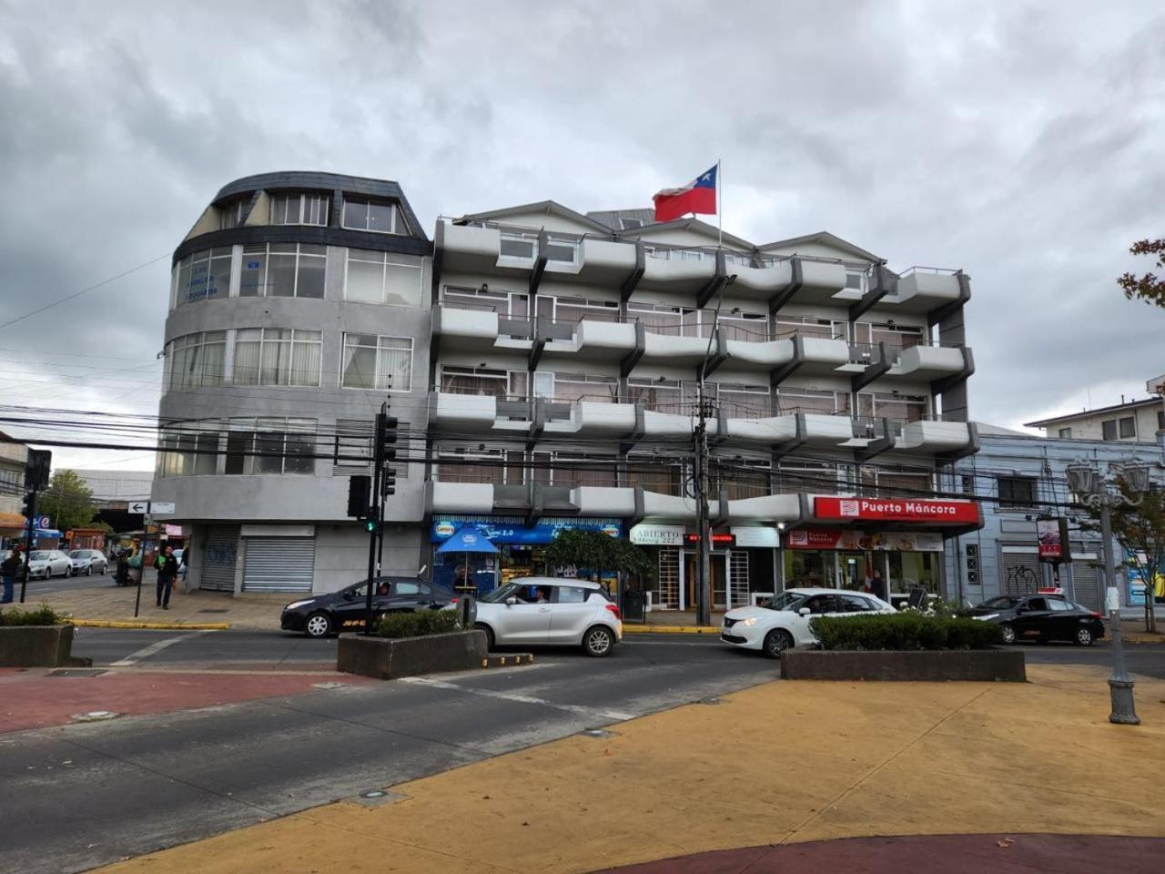 Hotel Gran Muso Los Ángeles Kültér fotó